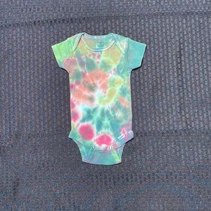 Homemade Tie Dye Onesie-W6488